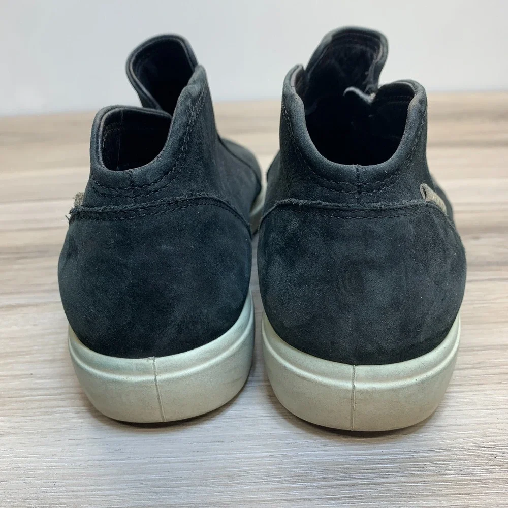 Ecco soft bootie